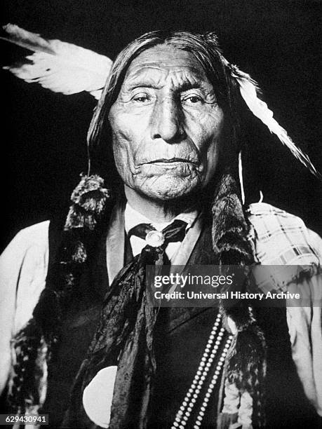 Chief Red Robe Chief Wolf Robe Photos and Premium High Res Pictures - Getty Images