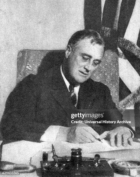 President Franklin Roosevelt Signing Bonneville Project Act, 1937.