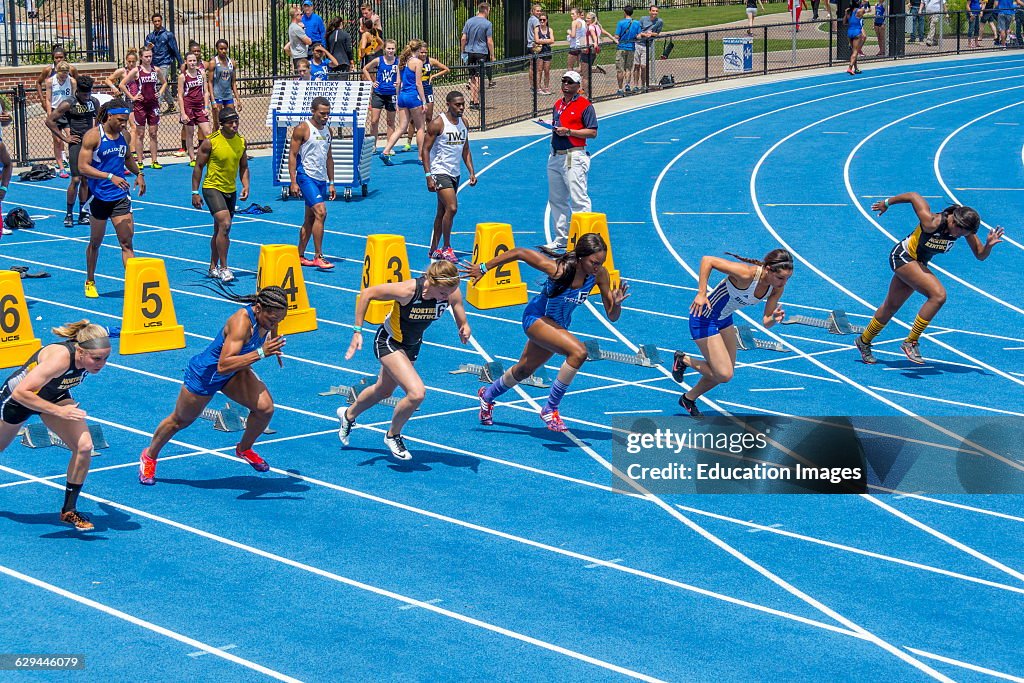 Foot race for women at the Kentucky Relays