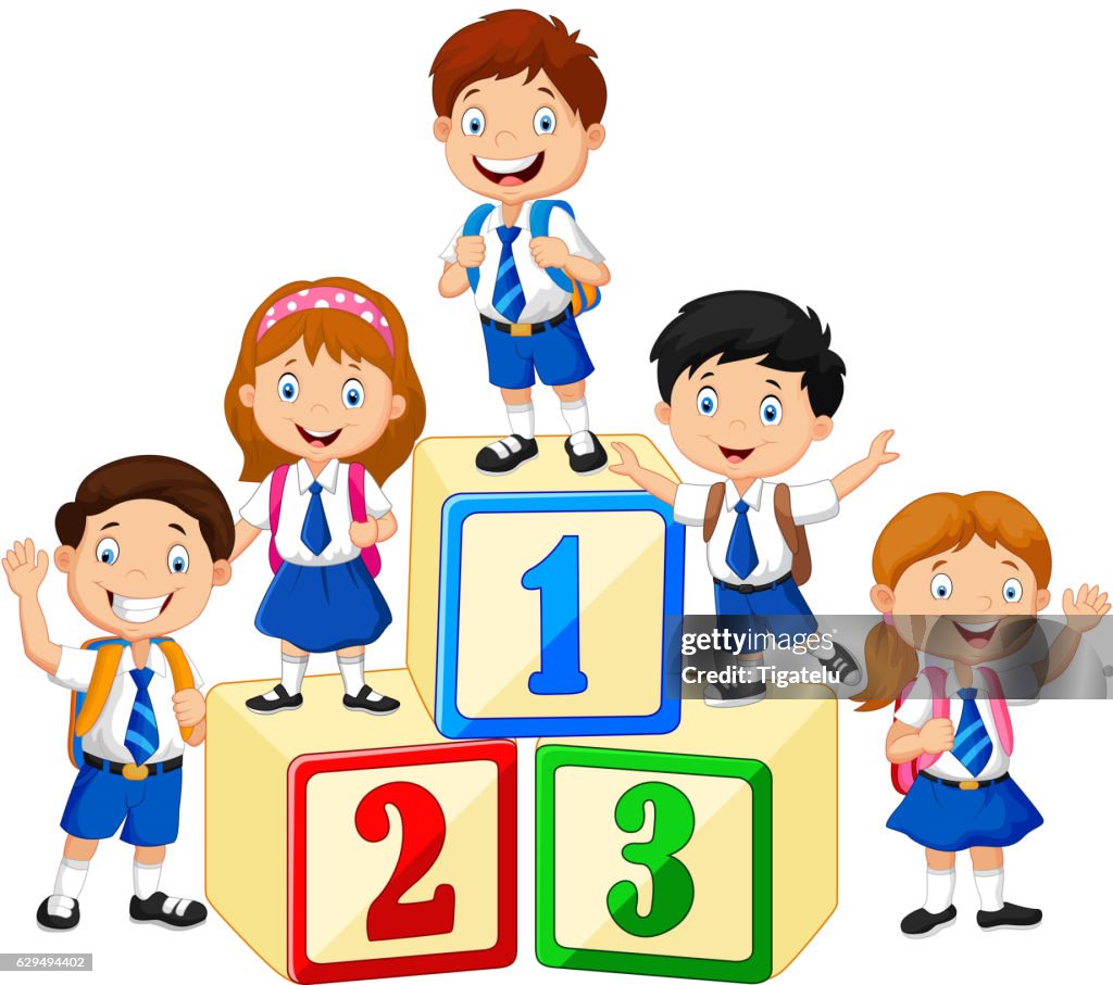 Niños Pequeños Felices Con Bloque De Números Ilustración de stock - Getty Images Niños Pequeños Felices Con Bloque De Números Ilustración de stock - Getty Images