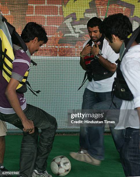 Cricketer Robin Uttappa takes part in a game of bungee soccer at the Chitrakoot grounds at andheri Mumbai