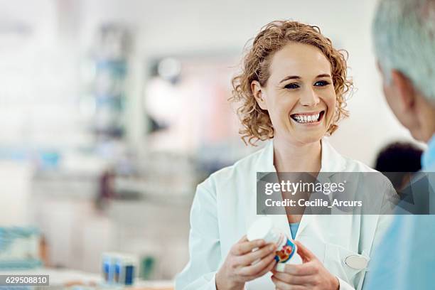 i'll help you feel your best - pharmacist stock pictures, royalty-free photos & images