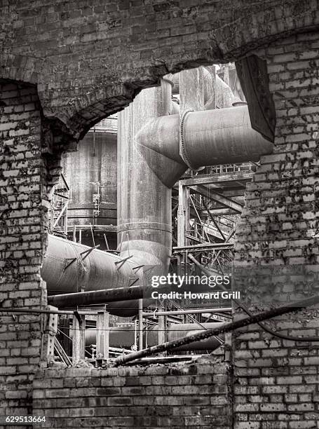 old steel mill industrial pipes - steel mill stock pictures, royalty-free photos & images