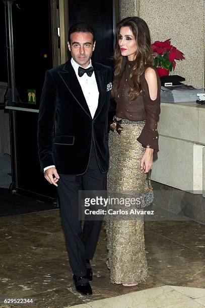 Enrique Ponce and Paloma Cuevas attend a dinner in honour of 'Mariano de Cavia', 'Mingote' and 'Luca de Tena' awards winners at ABC on December 13,...