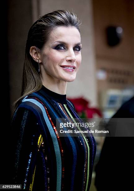 Queen Letizia of Spain attends a dinner in honour of 'Mariano de Cavia', 'Mingote' and 'Luca de Tena' awards winners at ABC on December 13, 2016 in...