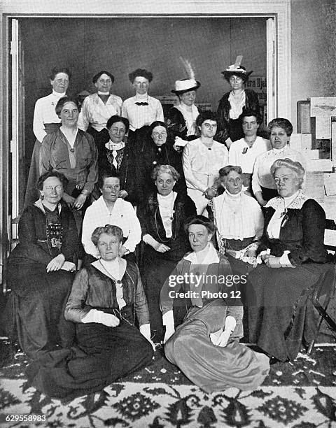 International Woman Suffrage Alliance In centre of seated row is Carrie Chapman Catt , American feminist leader. 2nd from left Millicent Garrett...