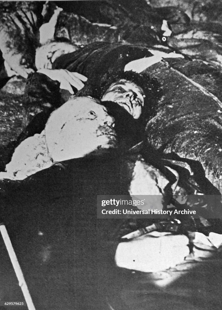 The bodies of Mussolini and Clara Petacci being transported to Milan