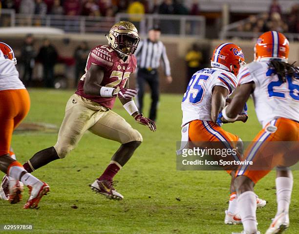 Florida State's Friddie Stevenson looks to make a tackle on special teams during the NCAA football game between the Florida State Seminoles and the...