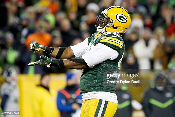 Datone Jones 222 Datone Jones Photos & High Res Pictures - Getty Images