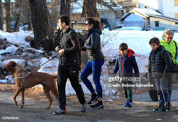 Alena Seredova with sons David Lee Buffon, Luis Thomas Buffon and Alessandro Nasi are seen on December 10, 2016 in Courmayeur, Italy.