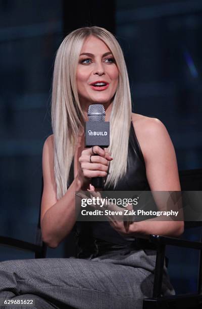 Dancer Julianne Hough attends Build Series to discuss "Move Live" performance tour at AOL HQ on December 14, 2016 in New York City.
