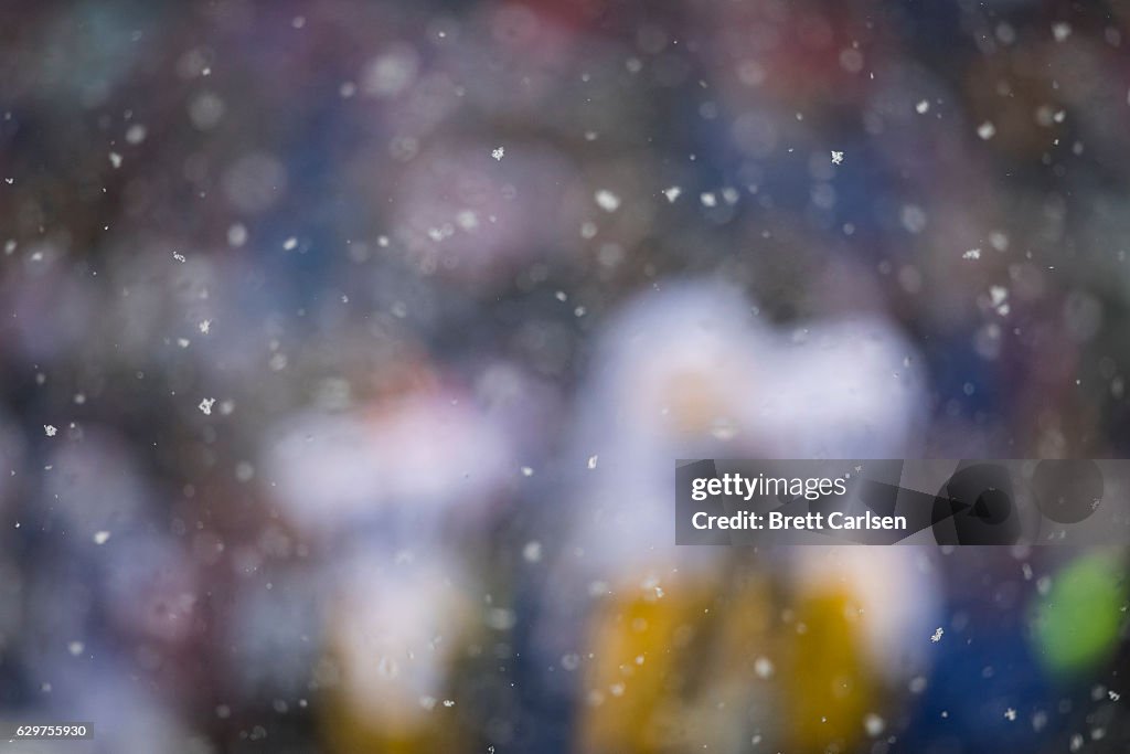 Pittsburgh Steelers v Buffalo Bills