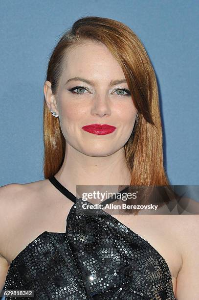 Actress Emma Stone arrives at The 22nd Annual Critics' Choice Awards at Barker Hangar on December 11, 2016 in Santa Monica, California.