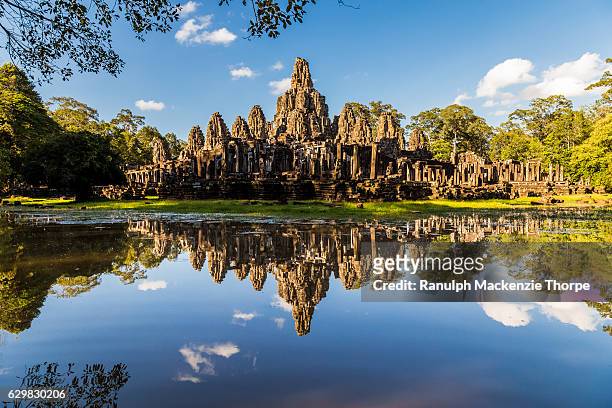 temple lake - angkor wat stock pictures, royalty-free photos & images