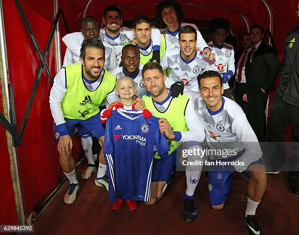 Bradley Lowery meets the Chelsea team during the Premier League match between Sunderland and Chelsea at Stadium of Light on December 14, 2016 in...