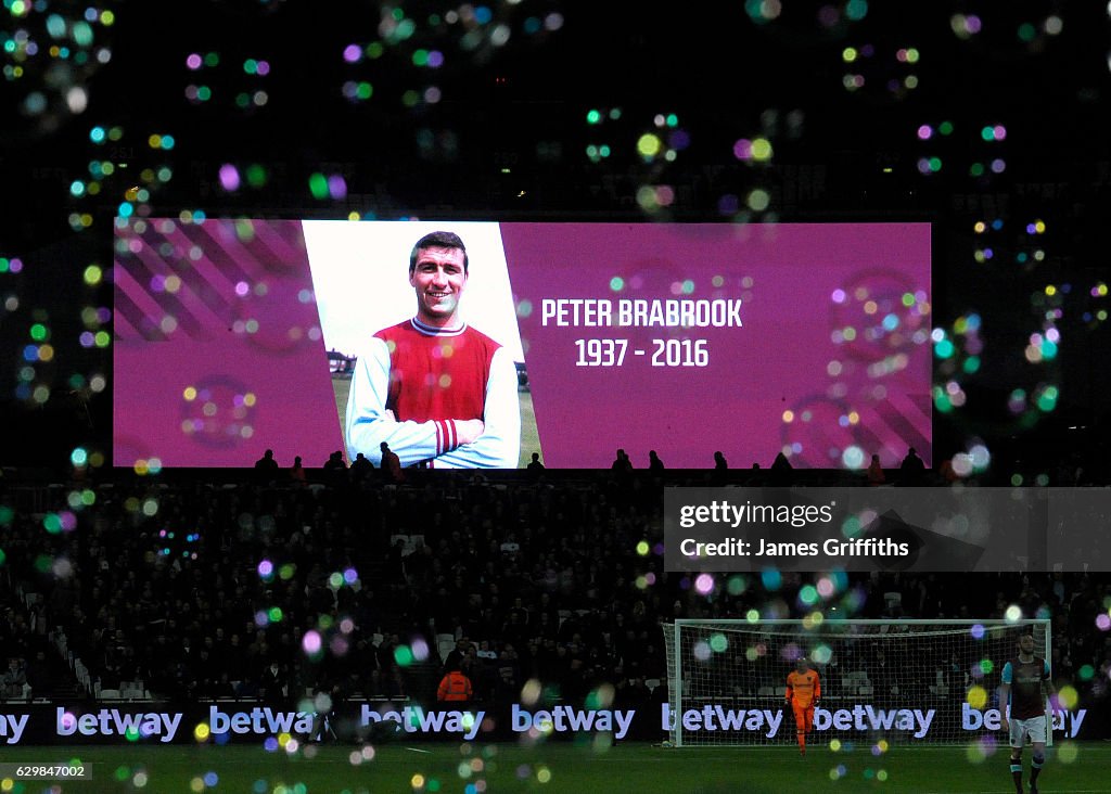 West Ham United v Burnley - Premier League