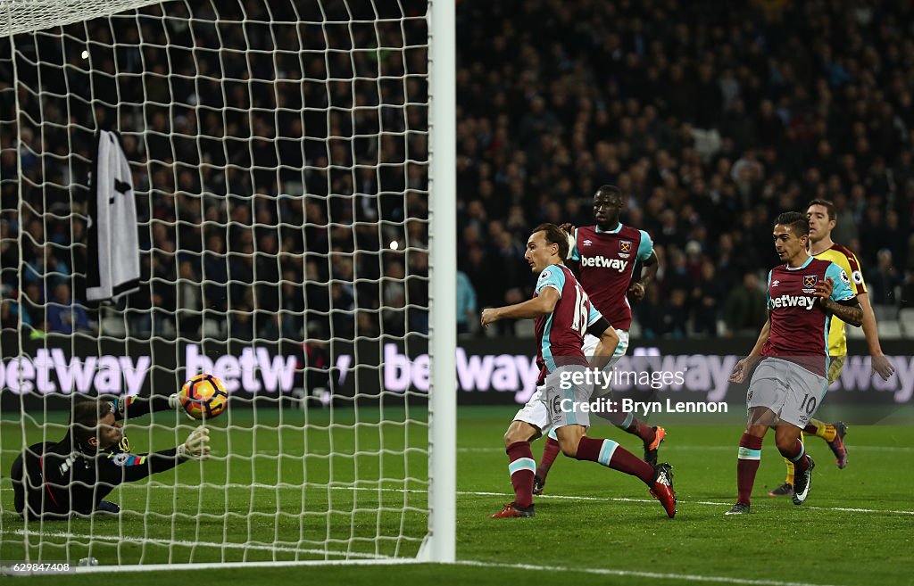 West Ham United v Burnley - Premier League