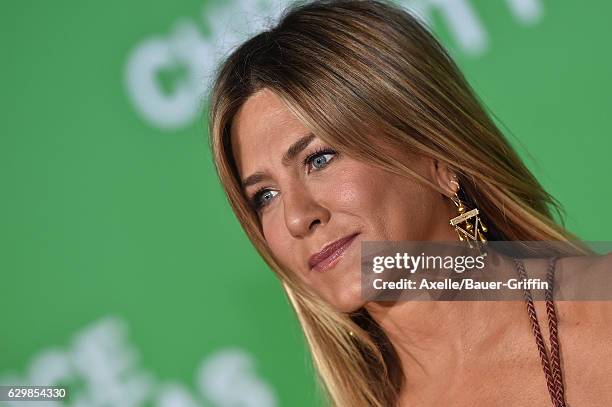 Actress Jennifer Aniston arrives at the Los Angeles Premiere of 'Office Christmas Party' at Regency Village Theatre on December 7, 2016 in Westwood,...