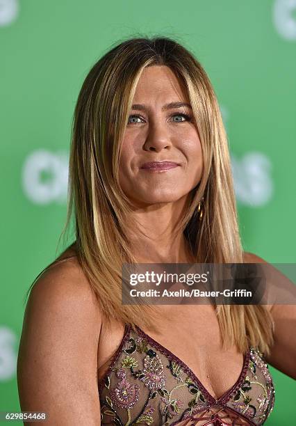 Actress Jennifer Aniston arrives at the Los Angeles Premiere of 'Office Christmas Party' at Regency Village Theatre on December 7, 2016 in Westwood,...