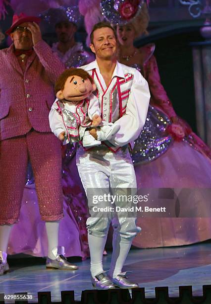 Paul Zerdin attends the Opening Night performance of "Cinderella" at London Palladium on December 14, 2016 in London, England.