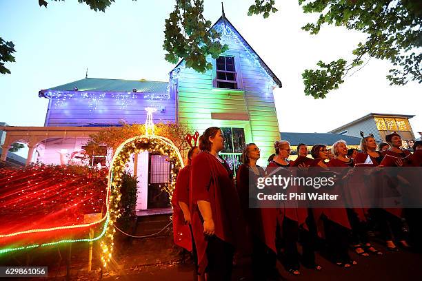 Choir group sings Christmas carols on Franklin Road on December 14, 2016 in Auckland, New Zealand. It is the 23rd year Franklin Road residents have...