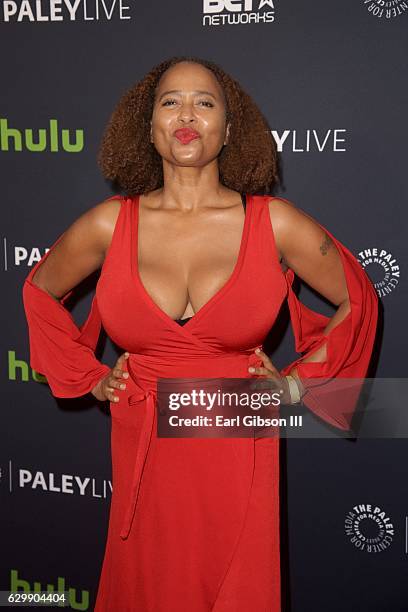 Lisa Nicole Carson Photos and Premium High Res Pictures Getty Images
