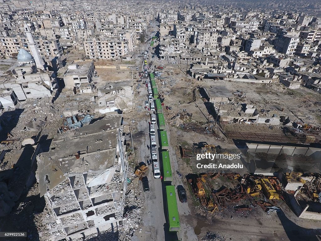 Evacuation of civilians in Aleppo