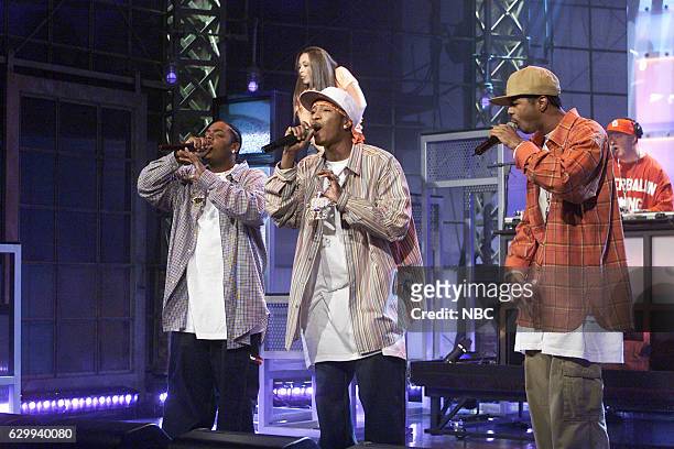Episode 2809 -- Pictured: Musical guest Chingy performs with back up singers on November 5, 2004 --