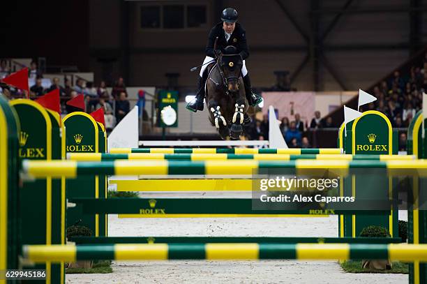 Cian O'Connor of Ireland rides Good Luck during the Rolex Grand Slam of Show Jumping at Palexpo on December 11, 2016 in Geneva, Switzerland.