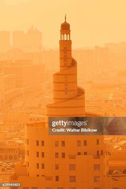 qatar, doha, exterior - qatar mosque stock pictures, royalty-free photos & images