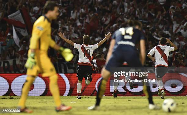 Ivan Alonso of River Plate celebrates after scoring the fourth goal of his team during a final match between River Plate and Rosario Central as part...