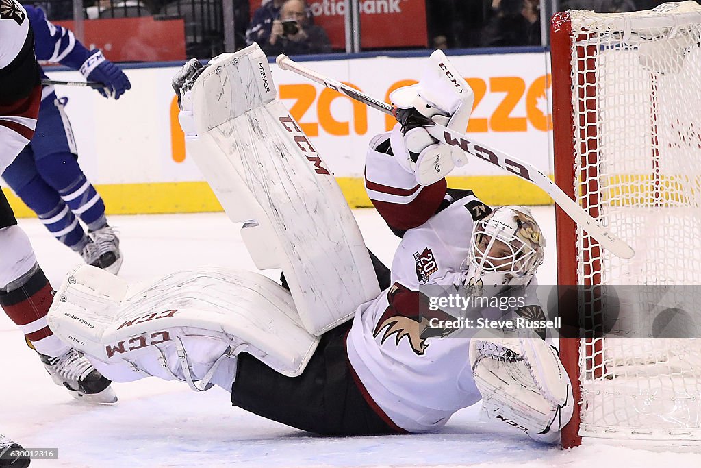 Toronto Maple Leafs lose to the Arizona Coyotes in shootout