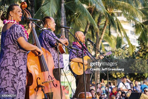 Musicians performing at the Hyatt Regency Hula Show.