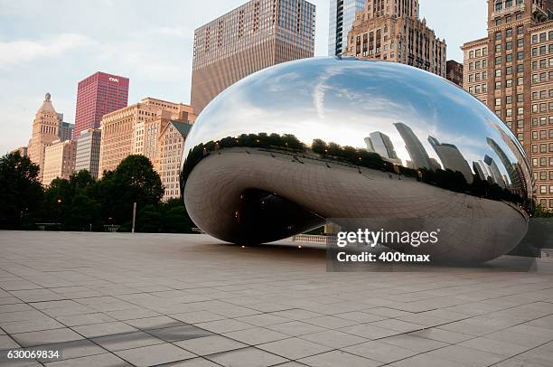 de chicago  - cloud gate fotografías e imágenes de stock