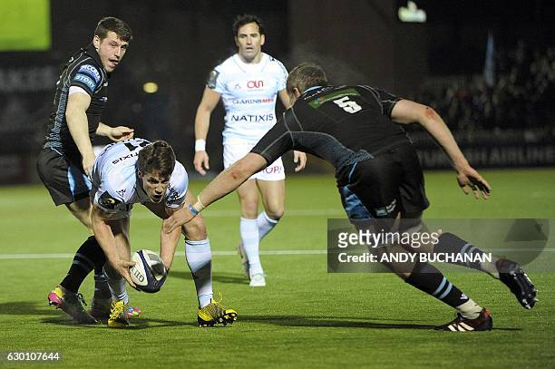 Racing 92's Xavier Chauveau with the ball in the build up to his try during the European Champions Cup pool 1 rugby union match between Glasgow...