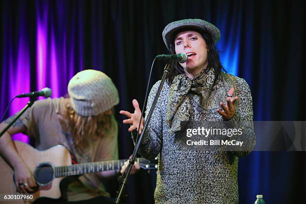 Adam Slack and Luke Spiller of The Struts perform at the Radio 104.5 Performance Theater December 16, 2016 in Bala Cynwyd, Pennsylvania.