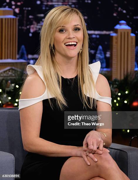 Reese Witherspoon Visits "The Tonight Show Starring Jimmy Fallon" at Rockefeller Center on December 16, 2016 in New York City.