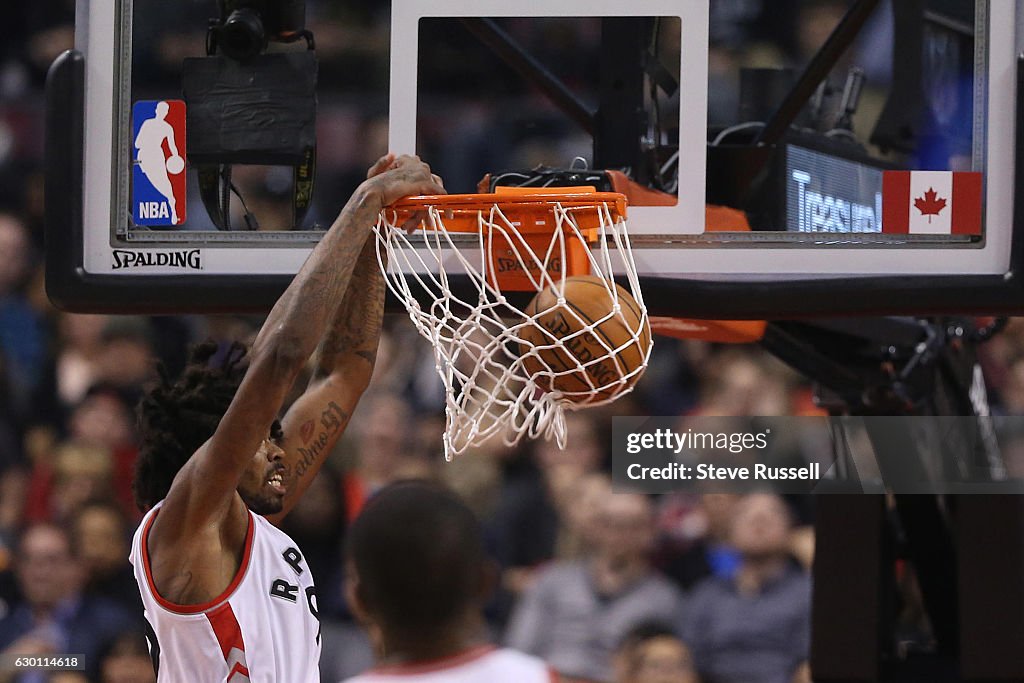 Toronto Raptors Centre TORONTO, ON- DECEMBER 16 - Toronto Raptors center Lucas Nogueira ...