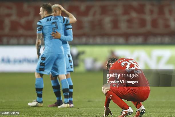 Mattias Johansson of AZ Alkmaar, Dabney dos Santos Souza of AZ Alkmaar , Peet Bijen of FC Twenteduring the Dutch Eredivisie match between FC Twente...