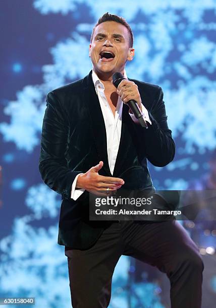 Silvestre Dangond is seen performing during Univision's "Navidad En Familia" Christmas Special on November 29, 2016 in Miami, Florida. The special...
