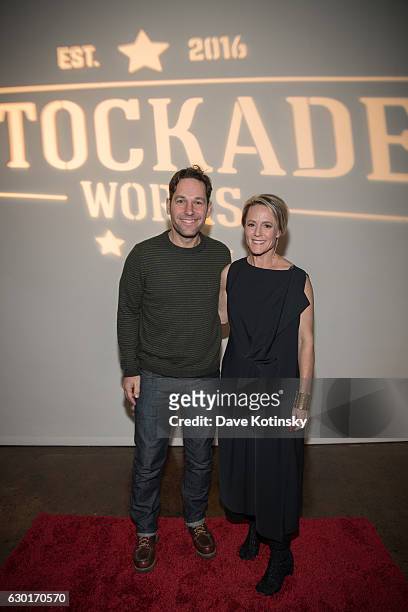 Paul Rudd and Mary Stuart Masterson attend the Holiday Fundraiser for #StockadeWorks on December 17, 2016 in Kingston, New York.