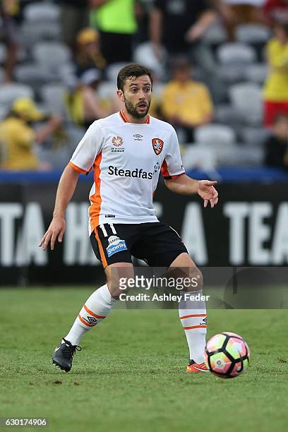 Thomas Oar of Brisbane Roar in action during the round 11 A-League match between the Central Coast Mariners and Brisbane Roar at Central Coast...