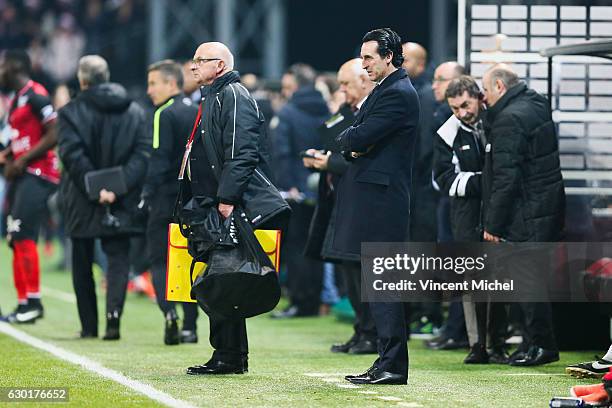 Unai Emery, headcoach of Paris Saint Germain during the French Ligue 1 match between Guingamp and Paris Saint Germain at Stade du Roudourou on...