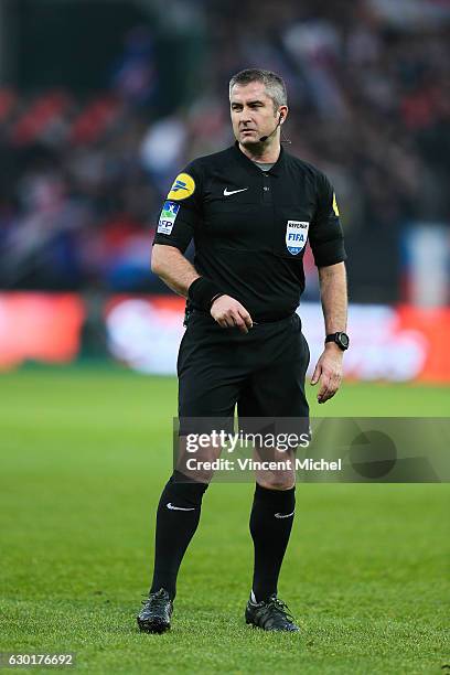 Freddy Fautrel, referee during the French Ligue 1 match between Guingamp and Paris Saint Germain at Stade du Roudourou on December 17, 2016 in...