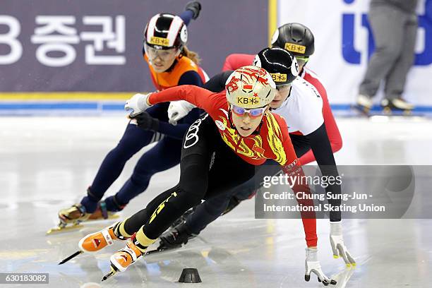 Kexin Fan of China compete in the Ladies 500m semifinals during the ISU World Cup Short Track 2016 on December 18, 2016 in Gangneung, South Korea.