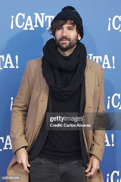 Spanish singer David Otero attends 'Canta' premiere at Capitol cinema on December 18, 2016 in Madrid, Spain.