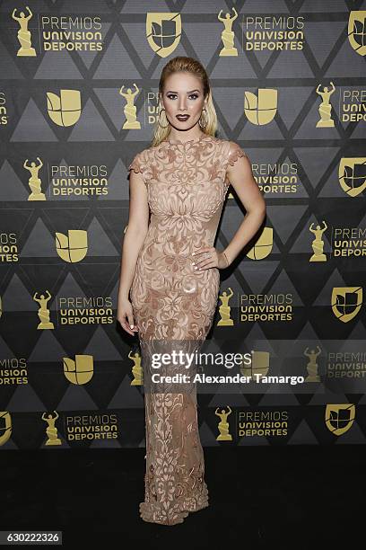 Kimberly Dos Ramos arrives at Premios Univision Deportes 2016 on December 18, 2016 in Miami, Florida.