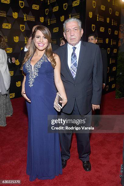 Lindsay Casinelli and guest at Premios Univision Deportes 2016 on December 18, 2016 in Miami, Florida.