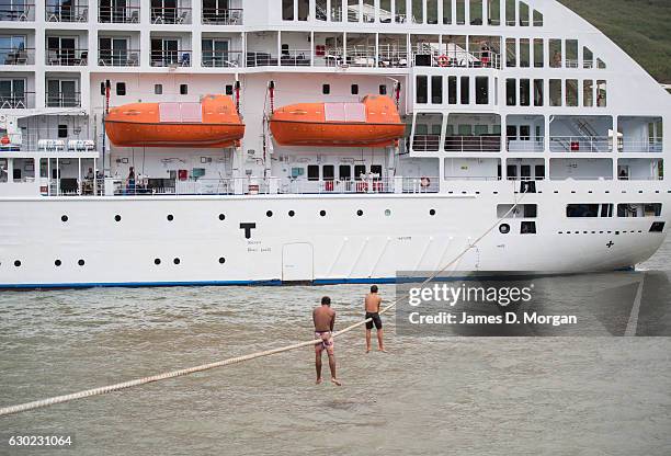 Pou Rope 196 Ua Pou Stock Photos, High-Res Pictures, and Images - Getty Images