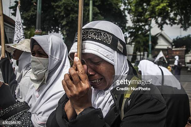 Indonesian Muslims do Symphatetic Action for Aleppo ini Yogyakarta, Indonesia, on December 19, 2016. Muslims in Indonesia ask to the government to...